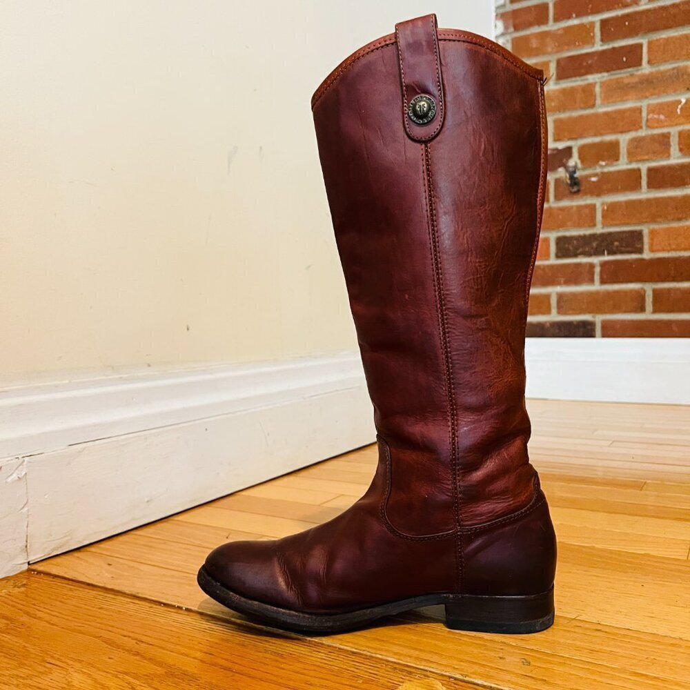 Frye Melissa Button Western Equestrian Mahogany Cognac Redwood 16" Tall - Picture 10 of 16